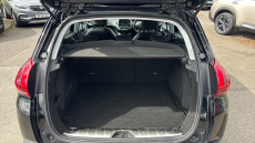 Peugeot 2008 1.6 BlueHDi 100 Allure 5dr [Start Stop] Diesel Estate